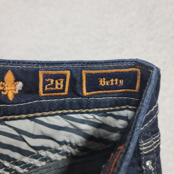 Rock Revival Betty Flap Pocket Skinny Jeans - Picture 10 of 16